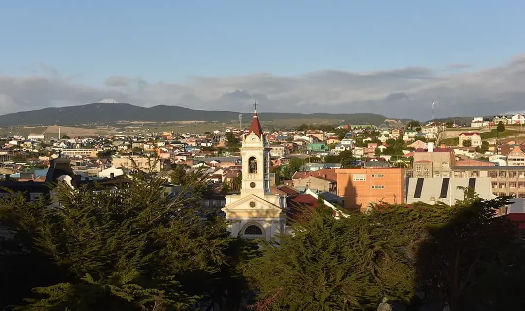 Arrive in Punta Arenas, Chile