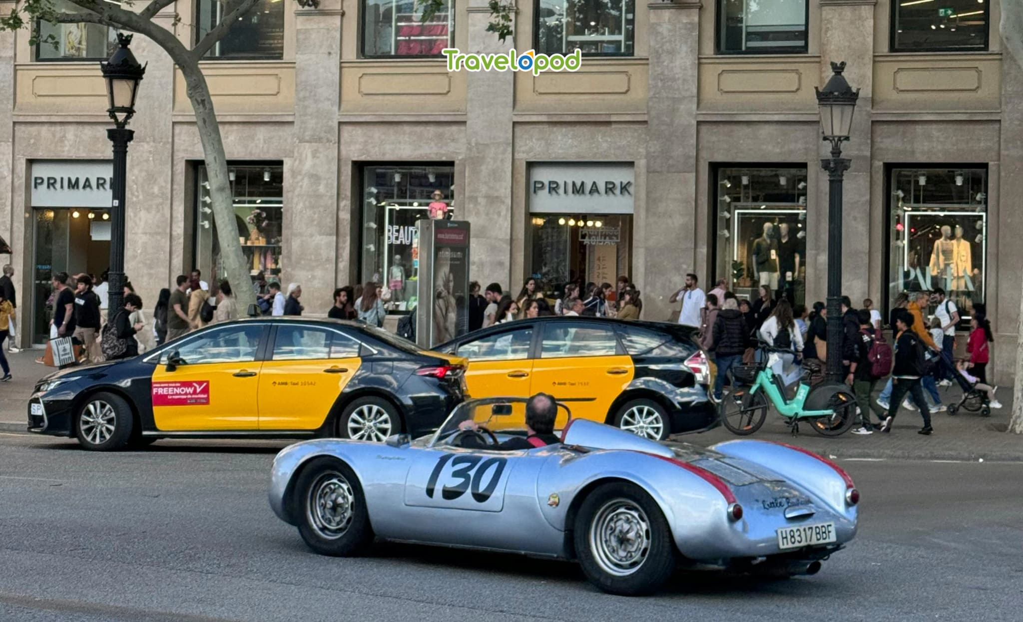 Barcelona: All About Vibrant Quirky Shops 